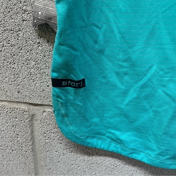 NWT Stori Icon Tech Sleeveless Tank - Picture 8 of 9